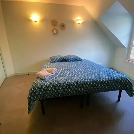 A En Cotentin 20m² Parking * شيربوغ أون كوتننتين